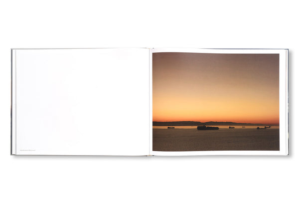 新品未開封洋書　RICHARD MISRACH CHRONOLOGIES　写真集 RICHARD MISRACH / CHRONOLOGIES 洋書写真集 - メルカリ