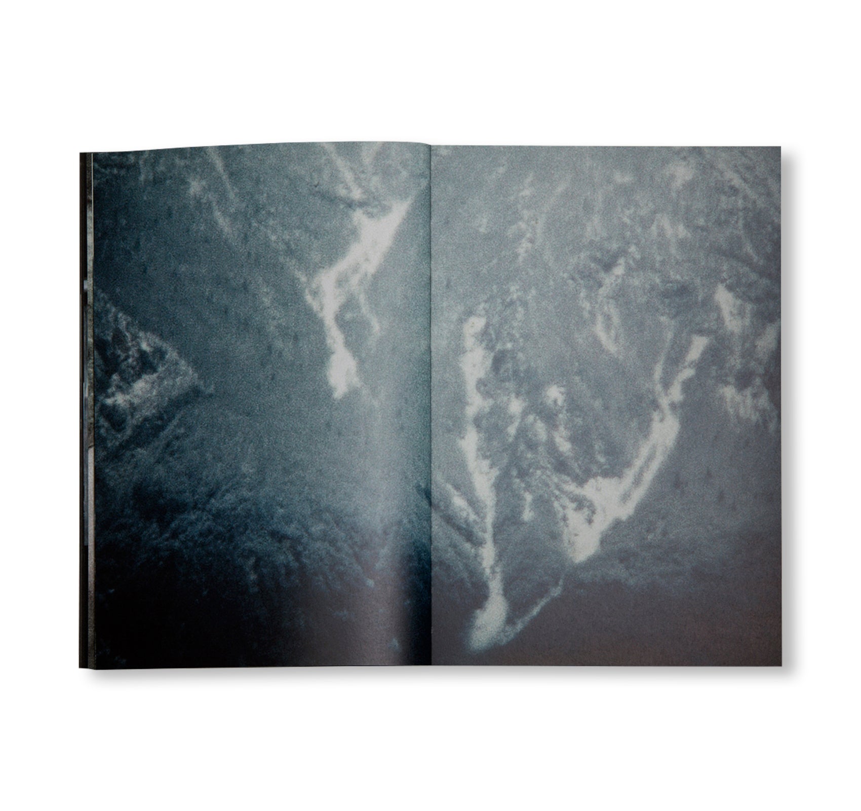 FIRST TRIP TO BOLOGNA 1978 / LAST TRIP TO VENICE 1985 by Seiichi Furuya