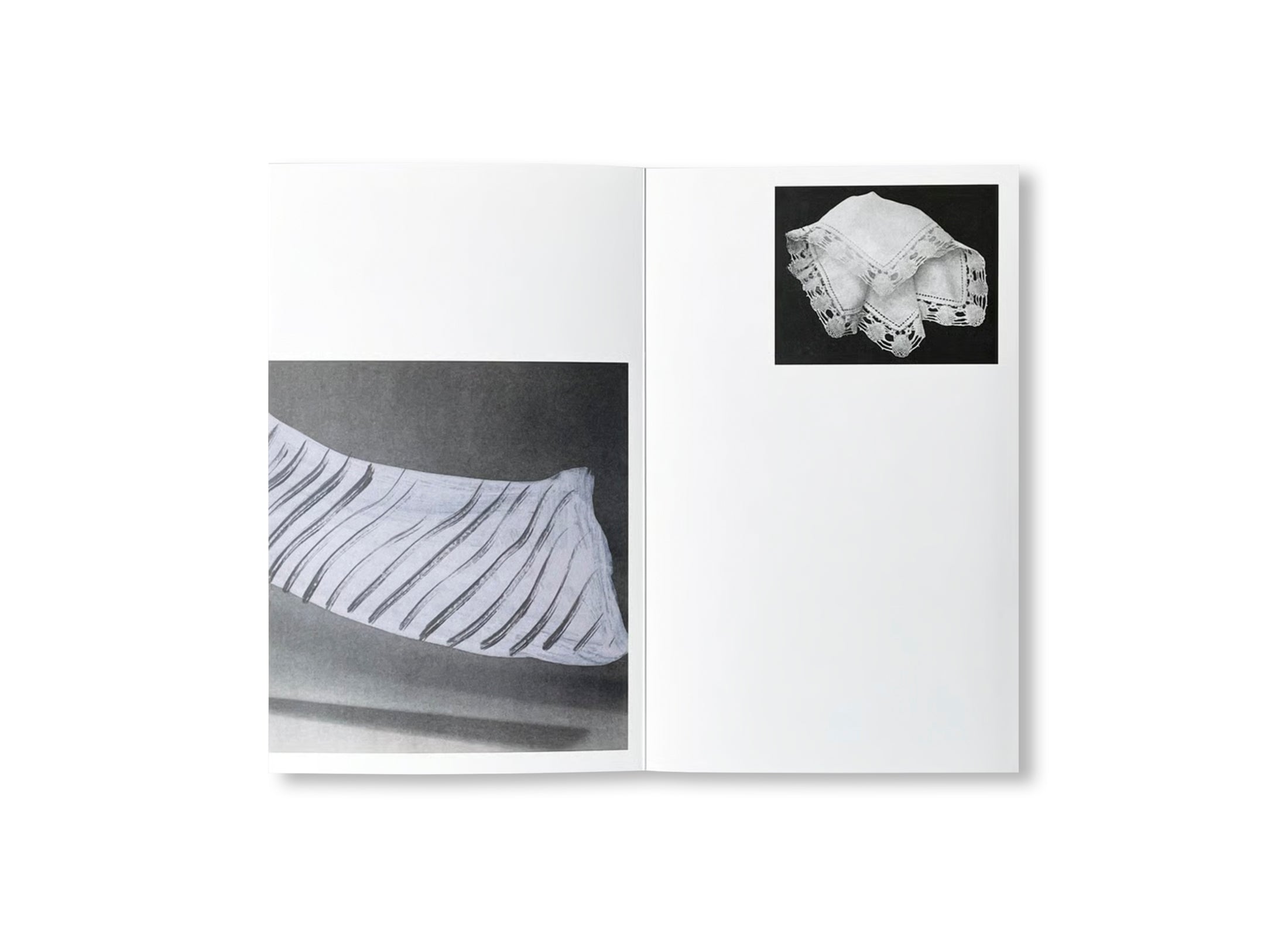 DISHES FOR DOLLS by Ruth van Beek