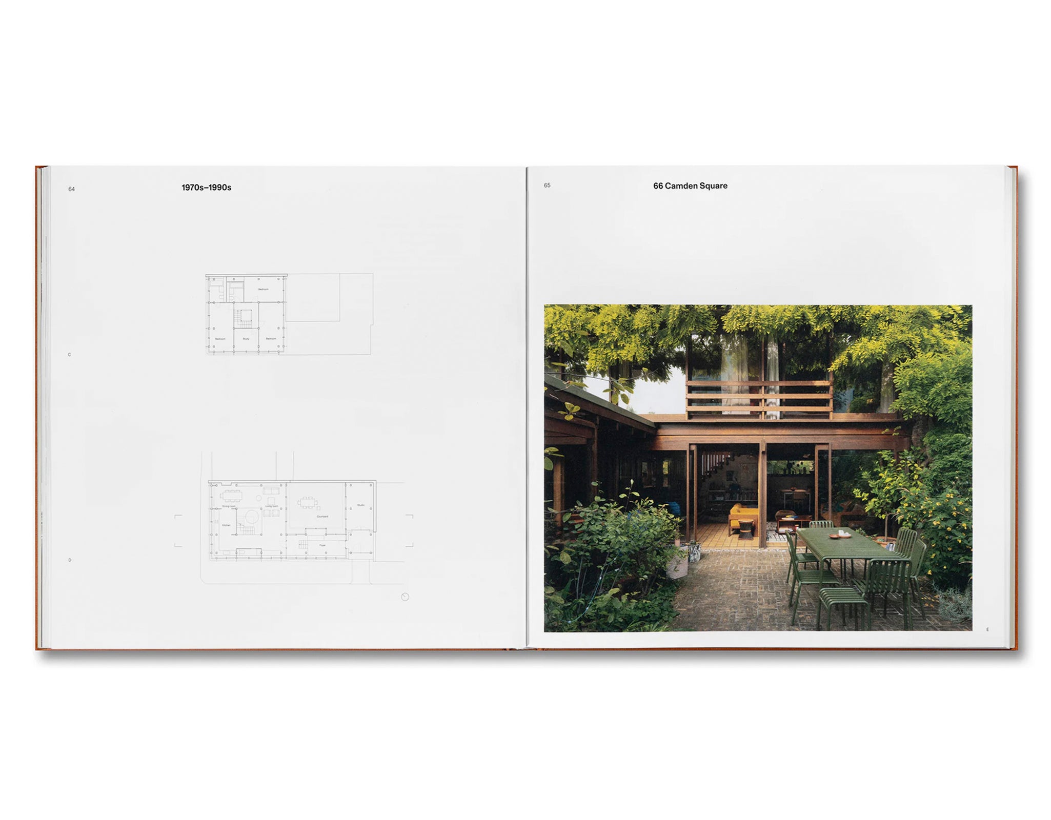 AT HOME IN LONDON: THE MEWS HOUSE by Ellis Woodman