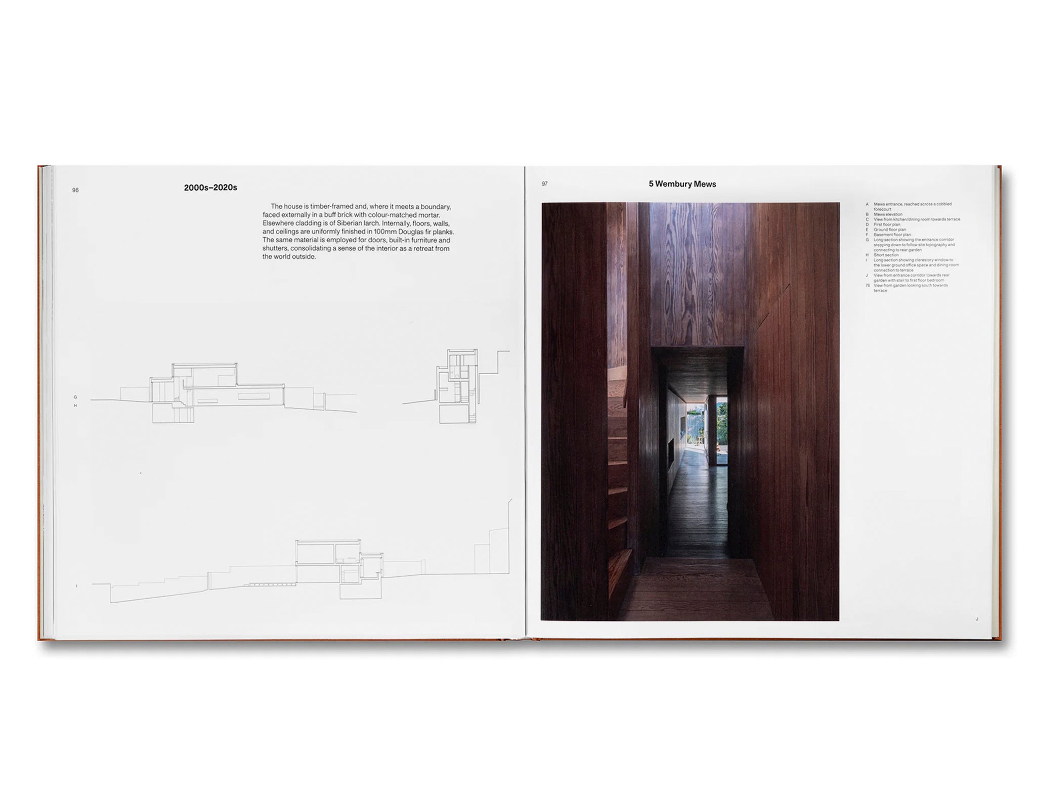 AT HOME IN LONDON: THE MEWS HOUSE by Ellis Woodman