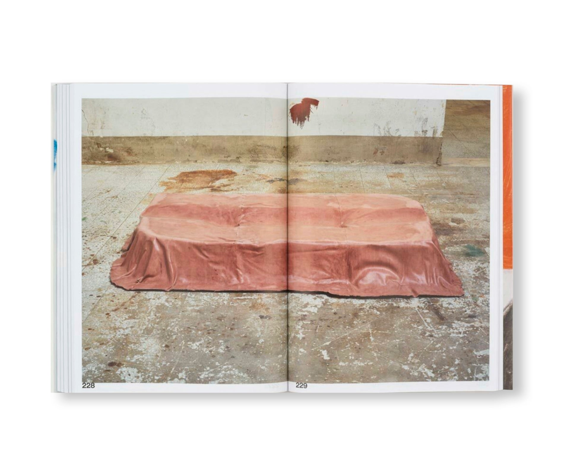 CLOUDS by Esther Kläs