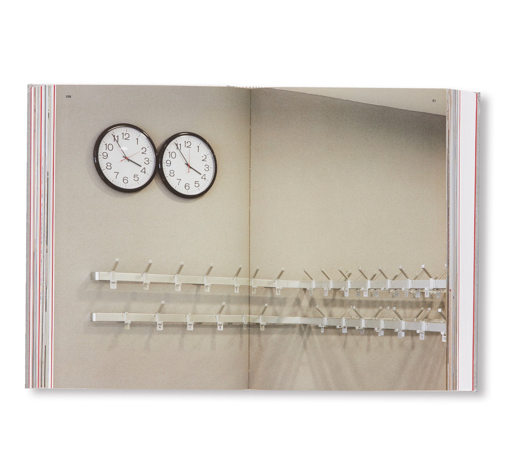 SPECIFIC OBJECTS WITHOUT SPECIFIC FORM by Felix Gonzalez-Torres