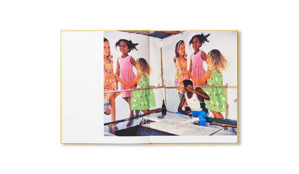 DIE SON SIEN ALLES by Viviane Sassen [SECOND EDITION