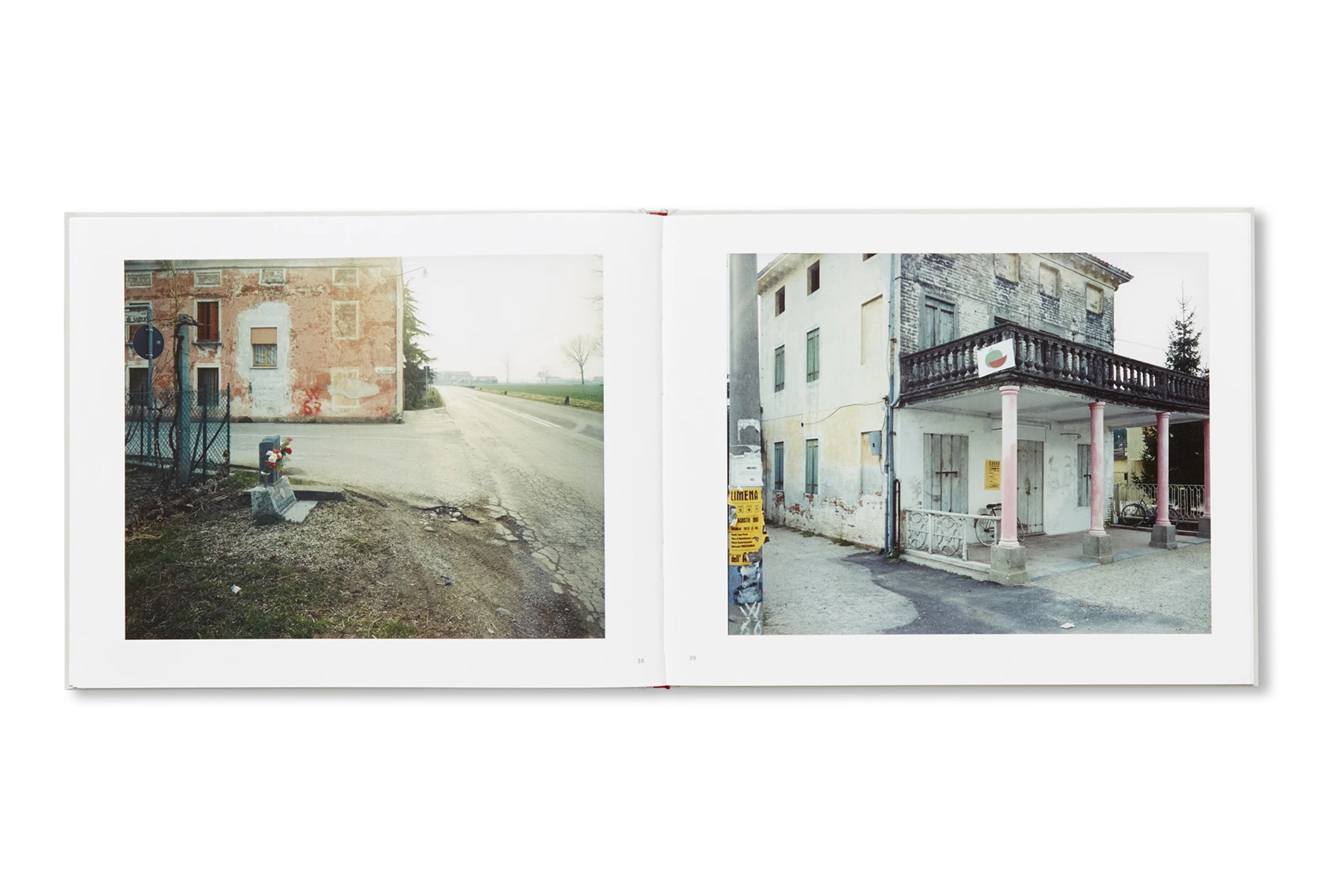IN VENETO, 1984-89 by Guido Guidi