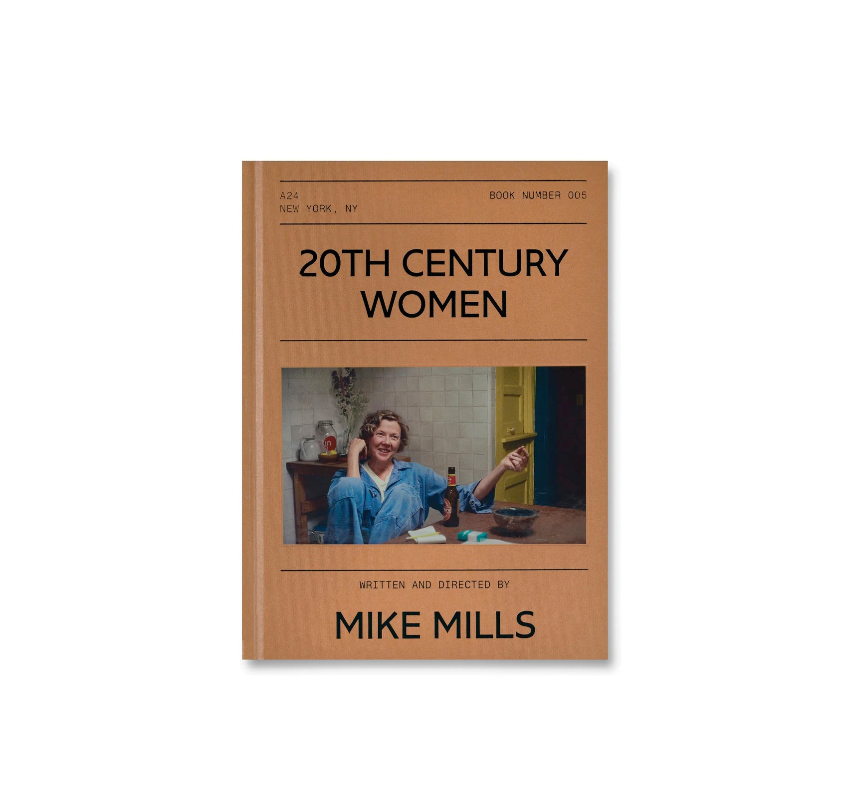 20TH CENTURY WOMEN SCREENPLAY BOOK by Mike Mills