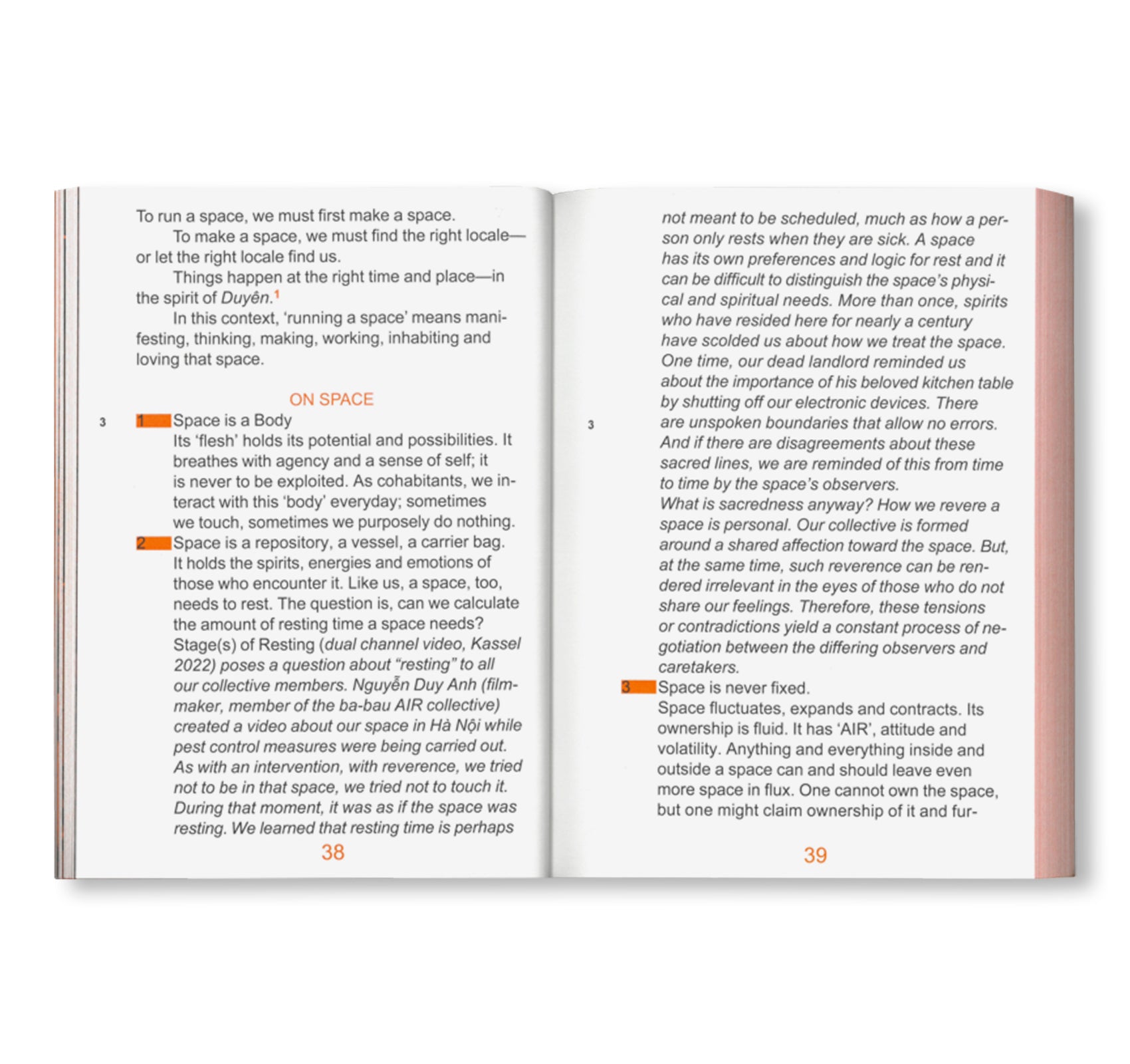 DECOLONISING DESIGN EDUCATION - SCHOOLS OF DEPARTURE NO. 1 by Stiftung Bauhaus Dessau [SECOND EDITION]