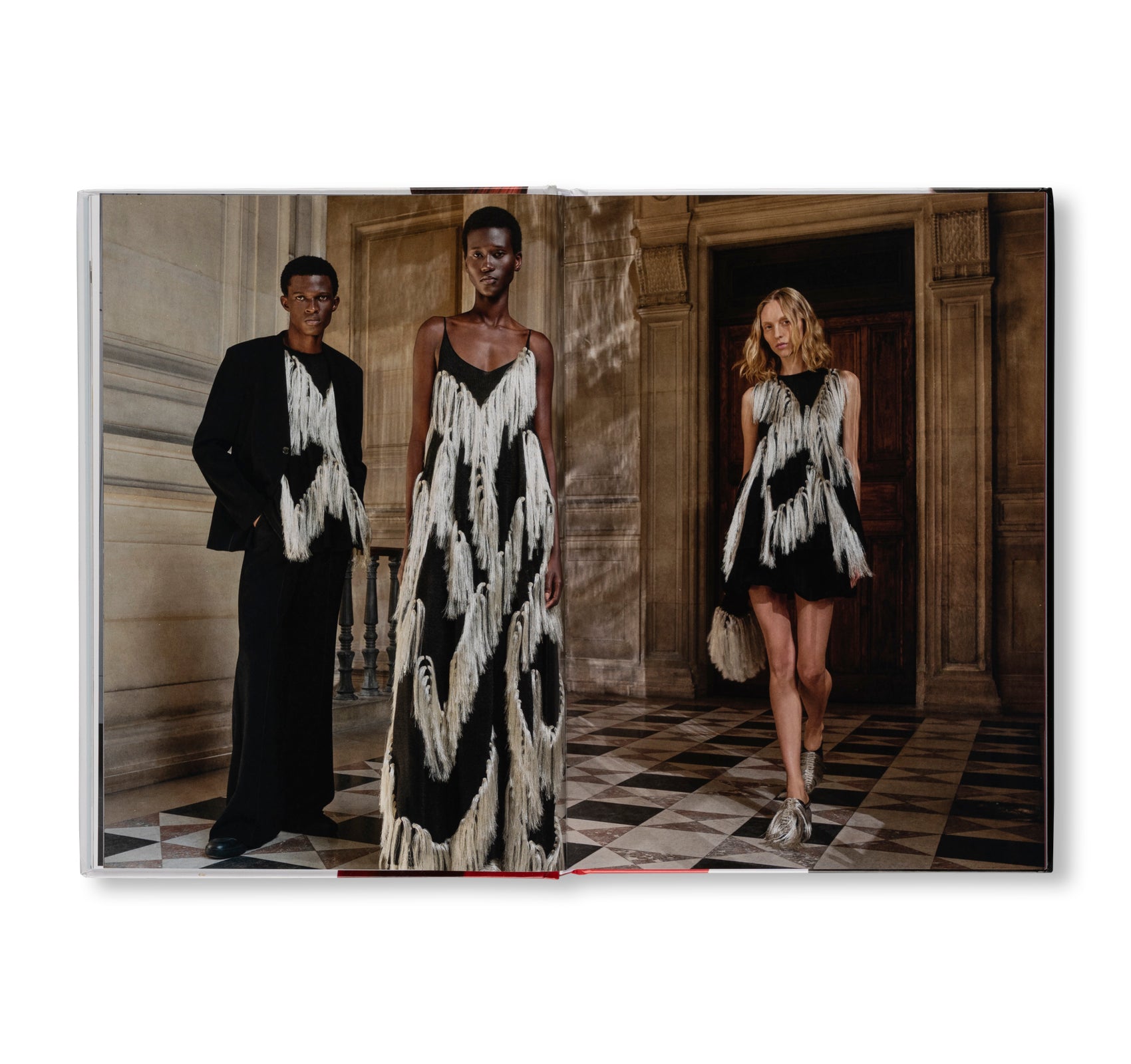 CFCL: CLOTHING FOR CONTEMPORARY LIFE by CFCL [STANDARD EDITION]