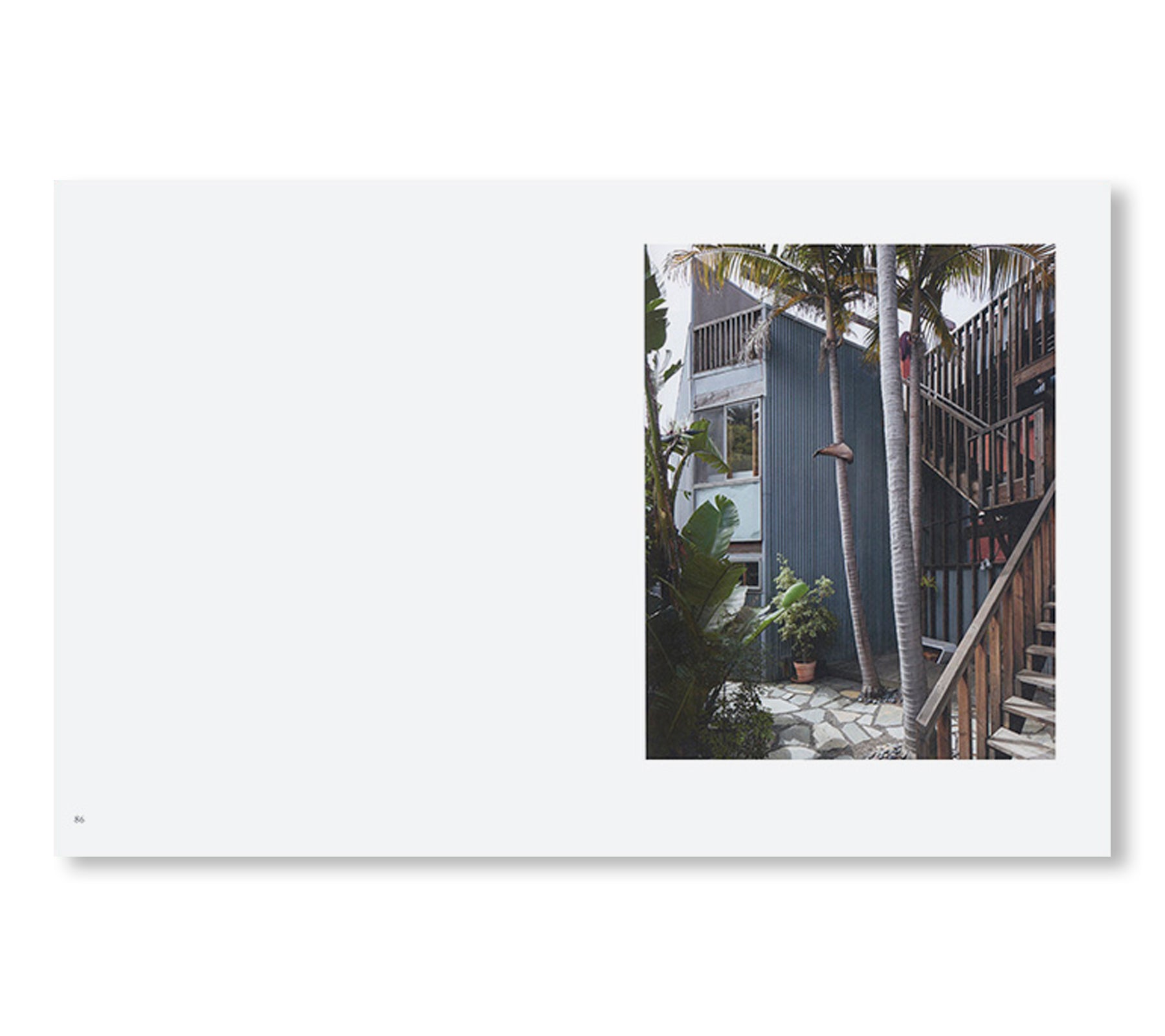 FIVE BUILDINGS BY FRANK GEHRY by Johan Dehlin