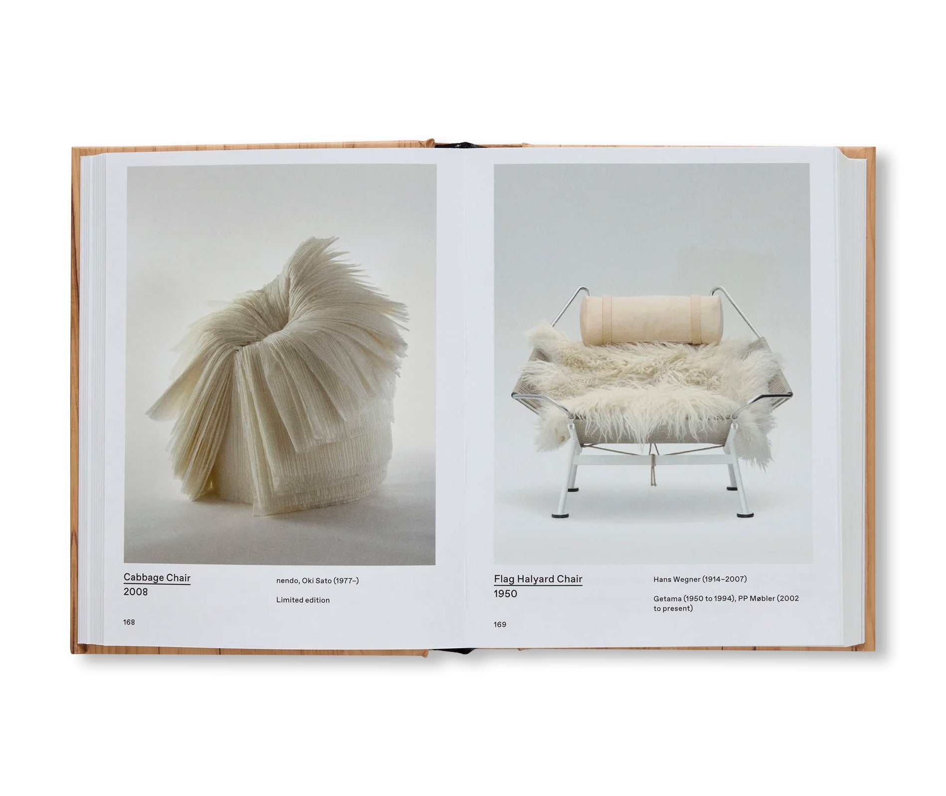 CHAIR: 500 DESIGNS THAT MATTER