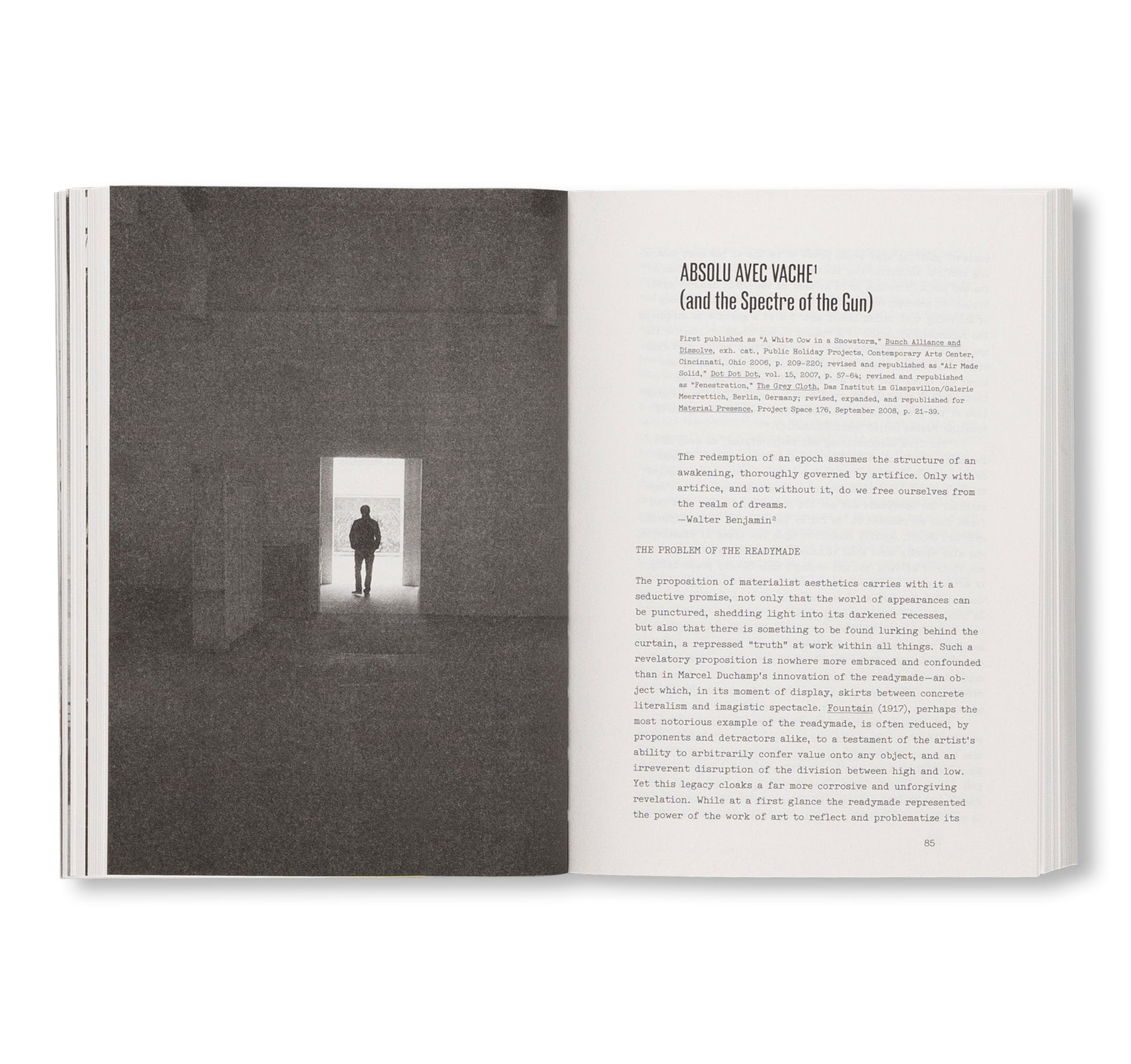 33 TEXTS: 93,614 WORDS: 581,035 CHARACTERS by Walead Beshty