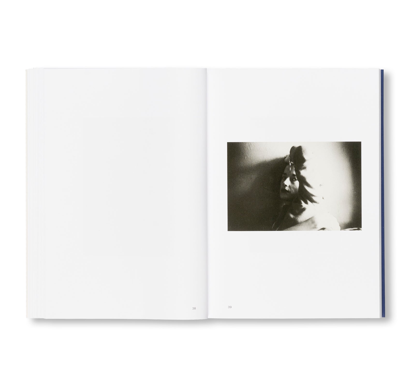 CARTE POSTALE by Saul Leiter