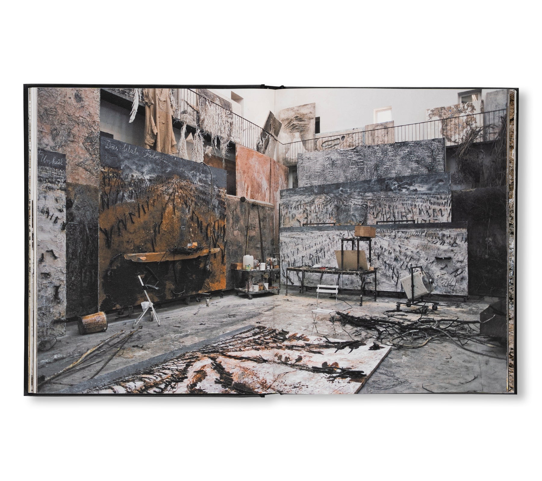 ANSELM KIEFER - STUDIO by Danièle Cohn