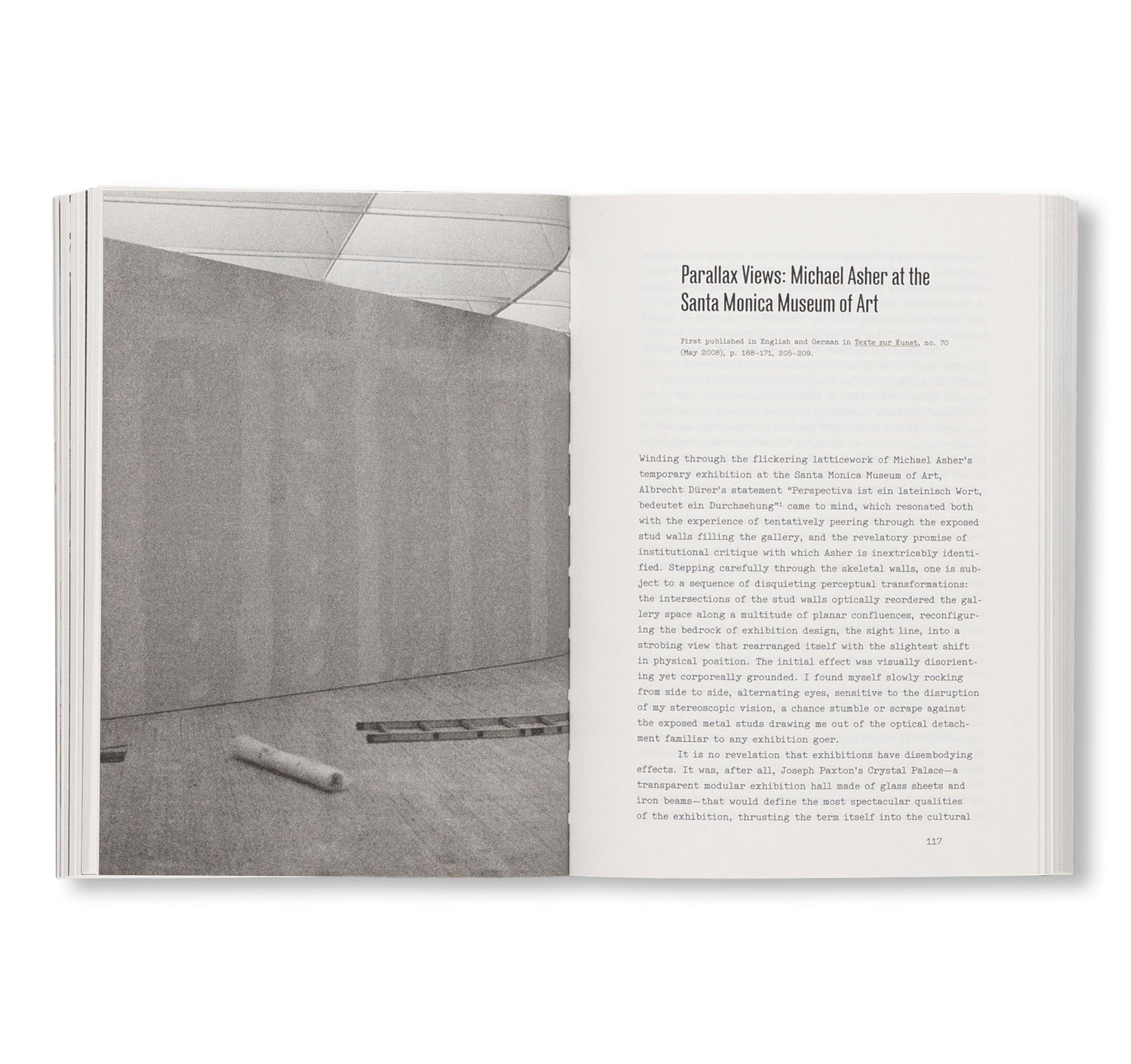 33 TEXTS: 93,614 WORDS: 581,035 CHARACTERS by Walead Beshty