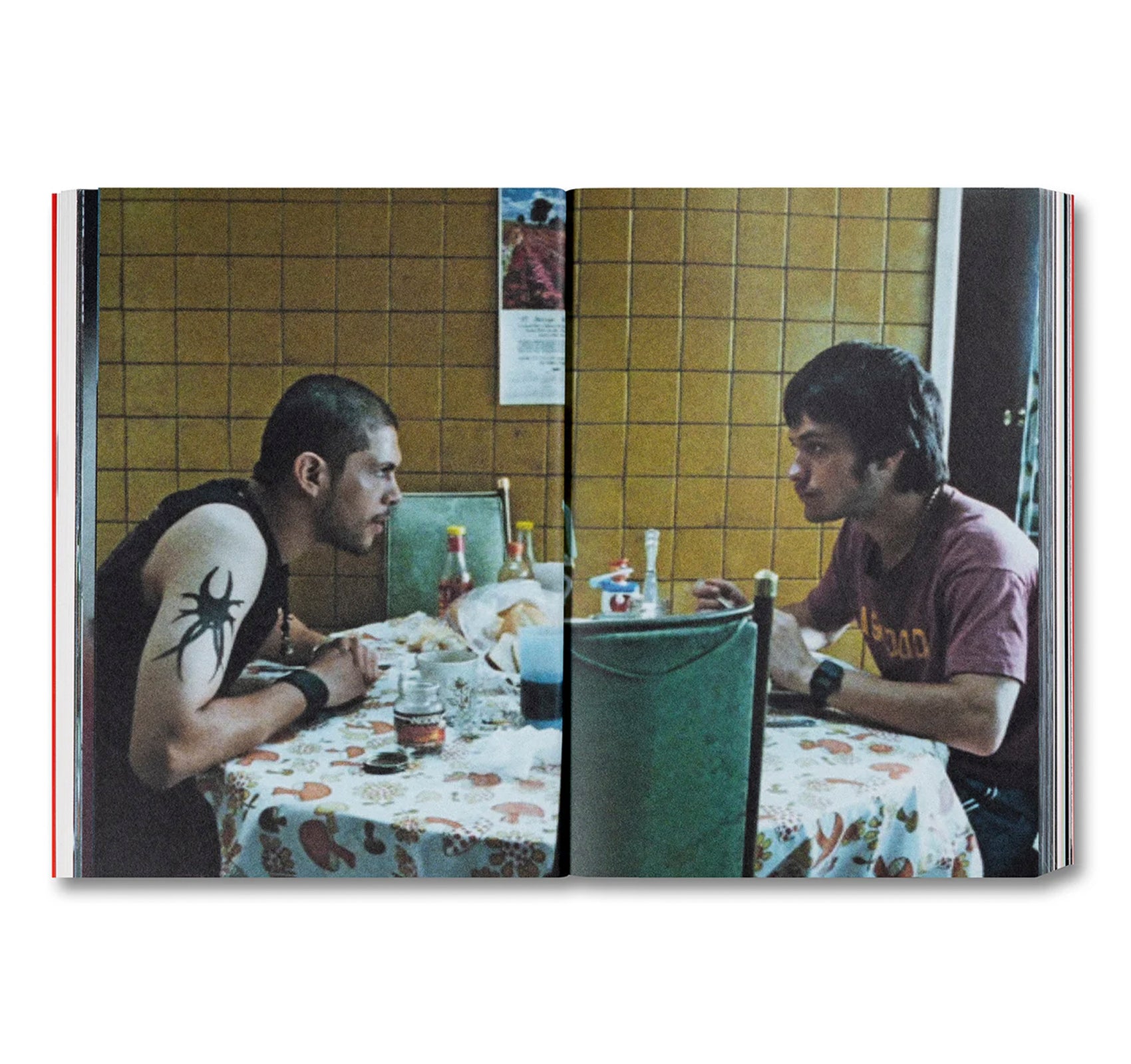 AMORES PERROS by Alejandro G. Iñárritu