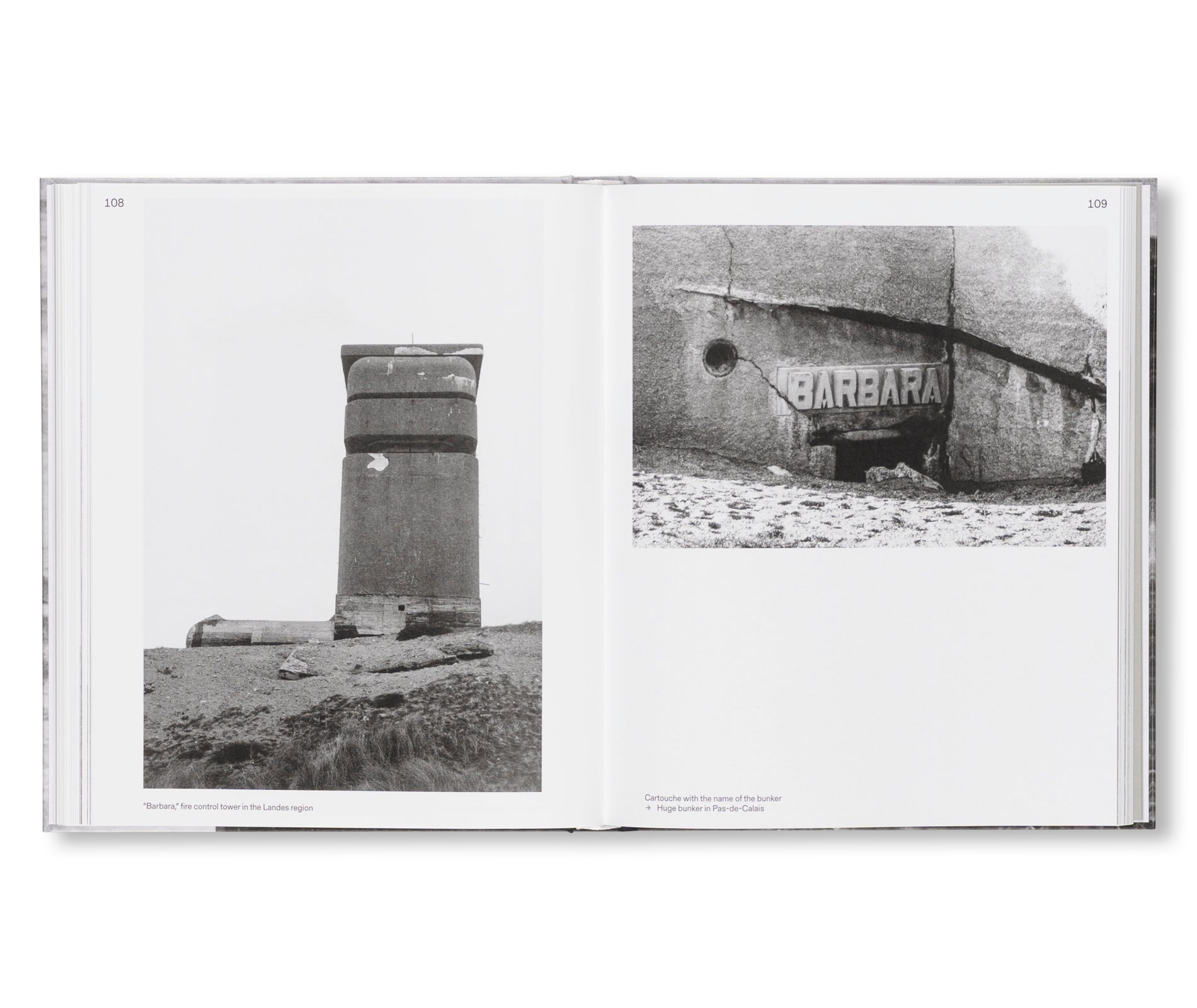 PAUL VIRILIO: BUNKER ARCHEOLOGY by Paul Virilio