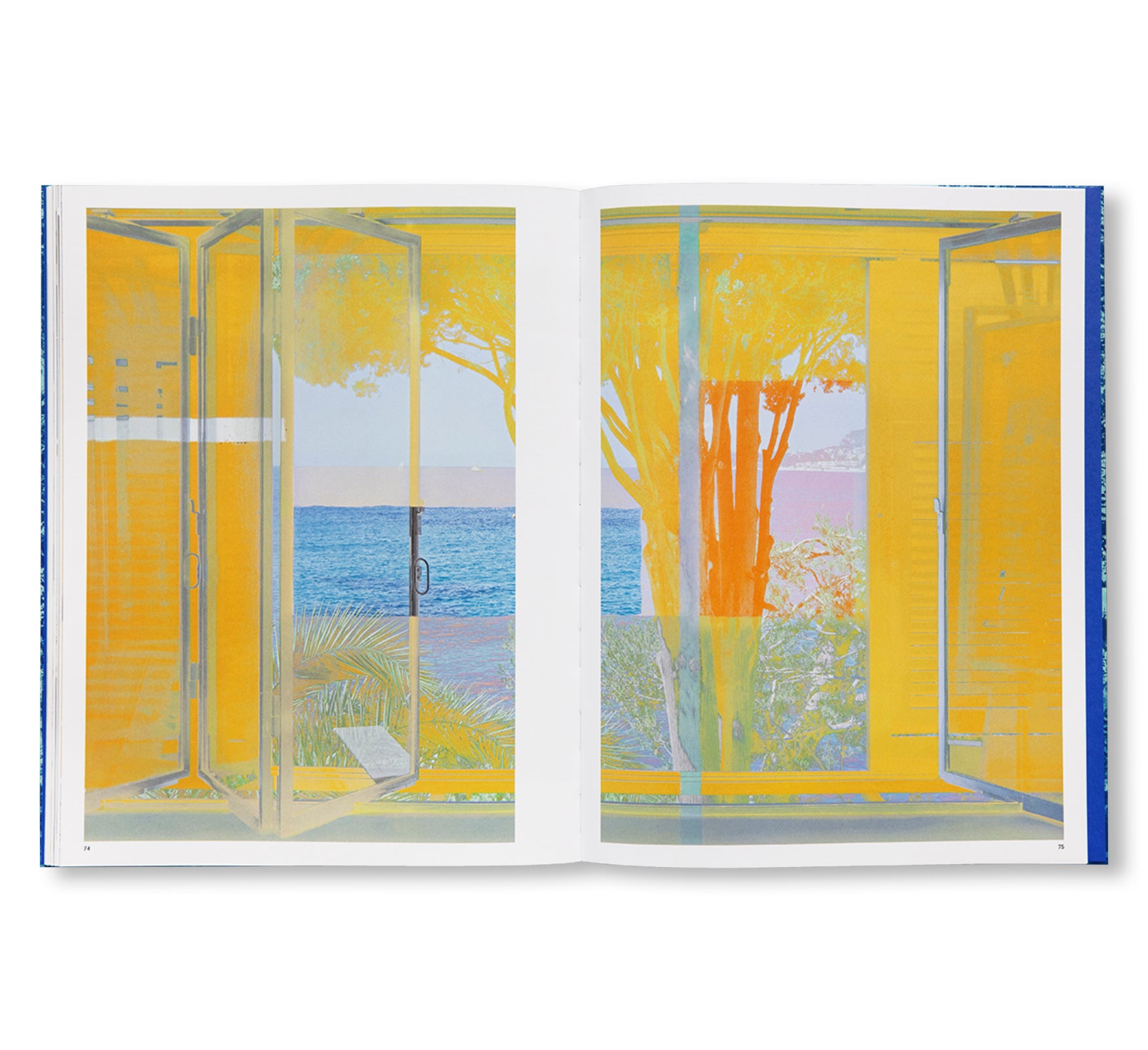 EILEEN GRAY / LE CORBUSIER [E1027+123] by Stéphane Couturier
