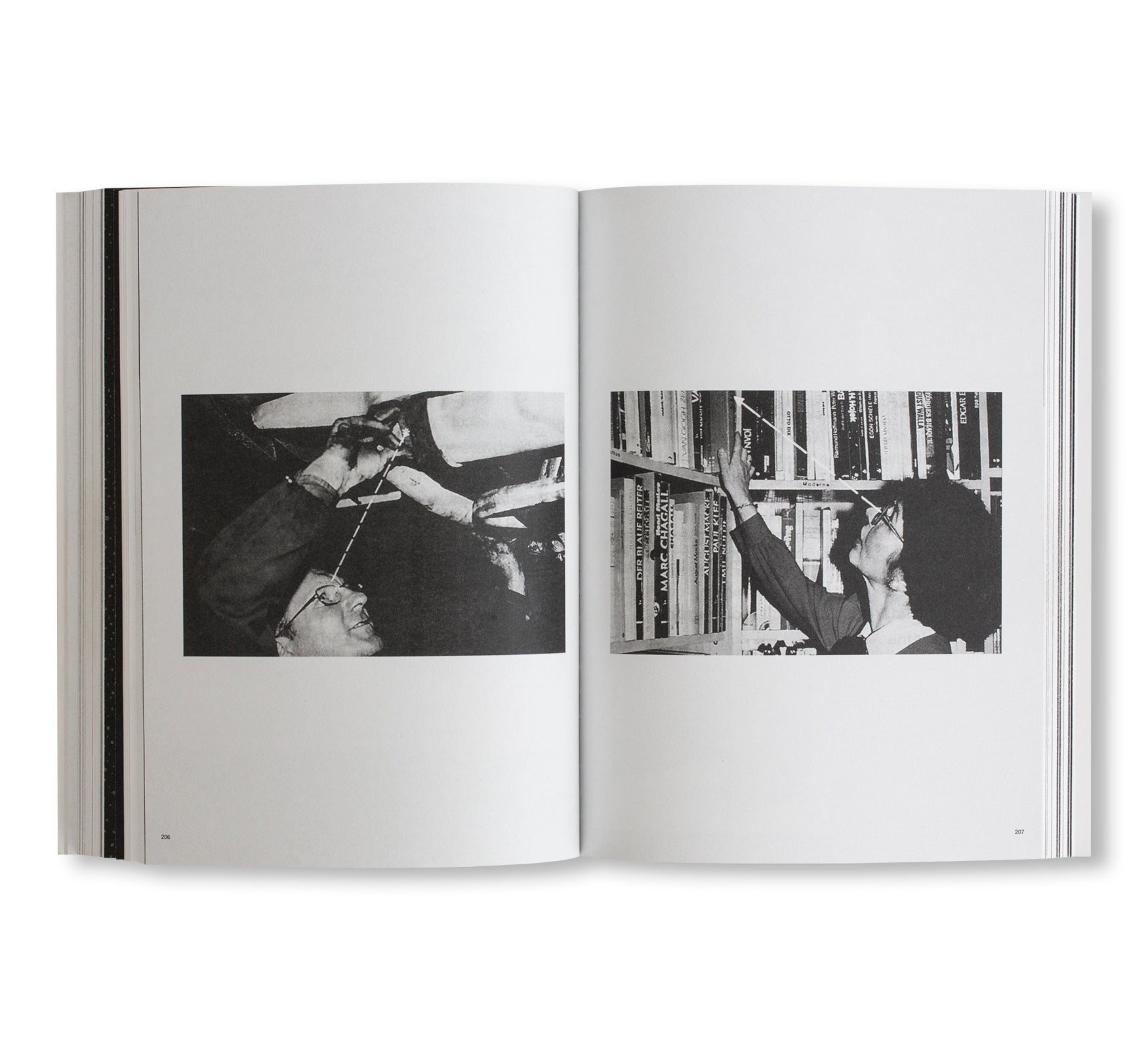 3000 DAYS OF ARCHIVES RELATED TO THE OPTICS AND GLASSES FRAME INDUSTRY