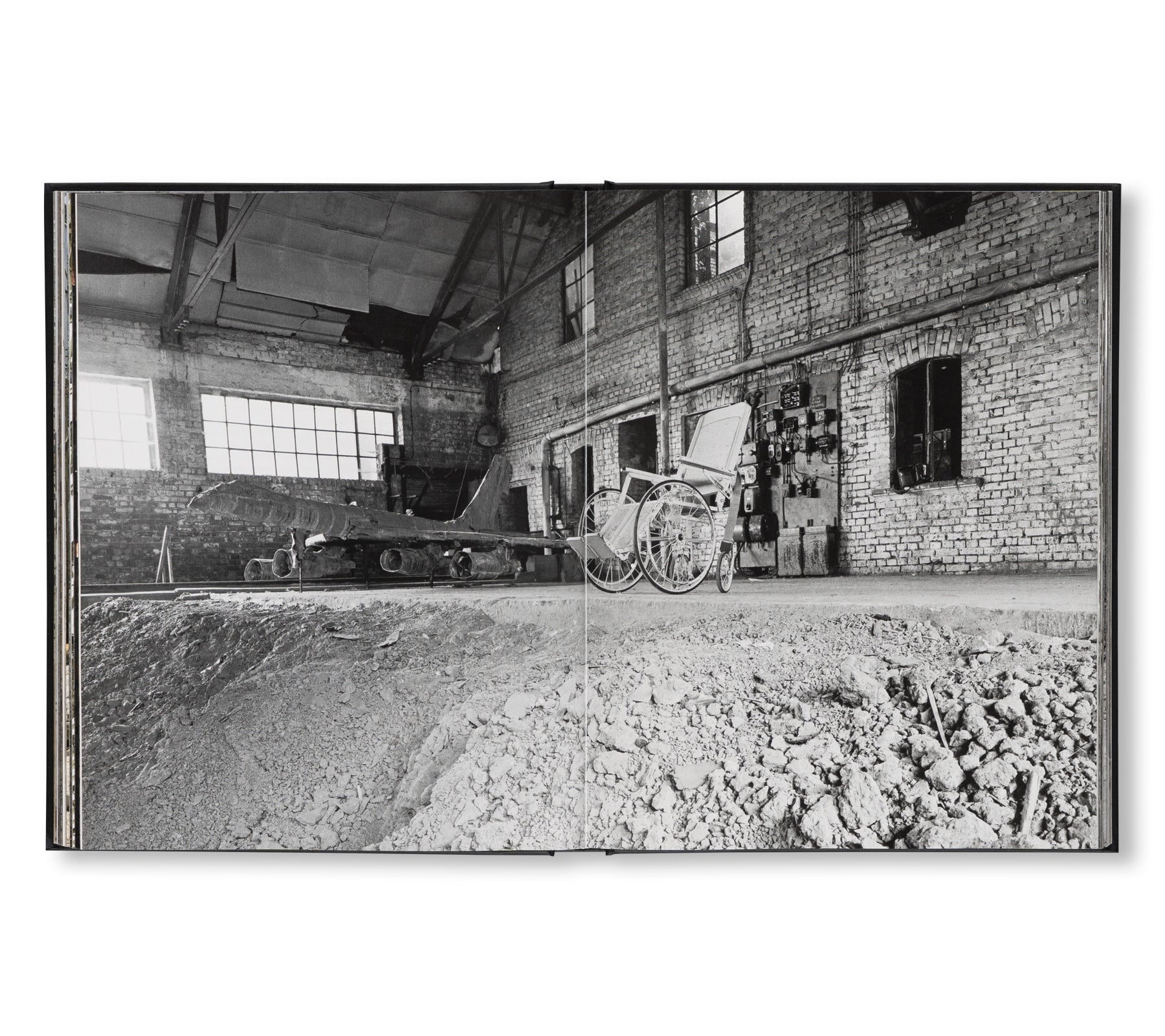 ANSELM KIEFER - STUDIO by Danièle Cohn