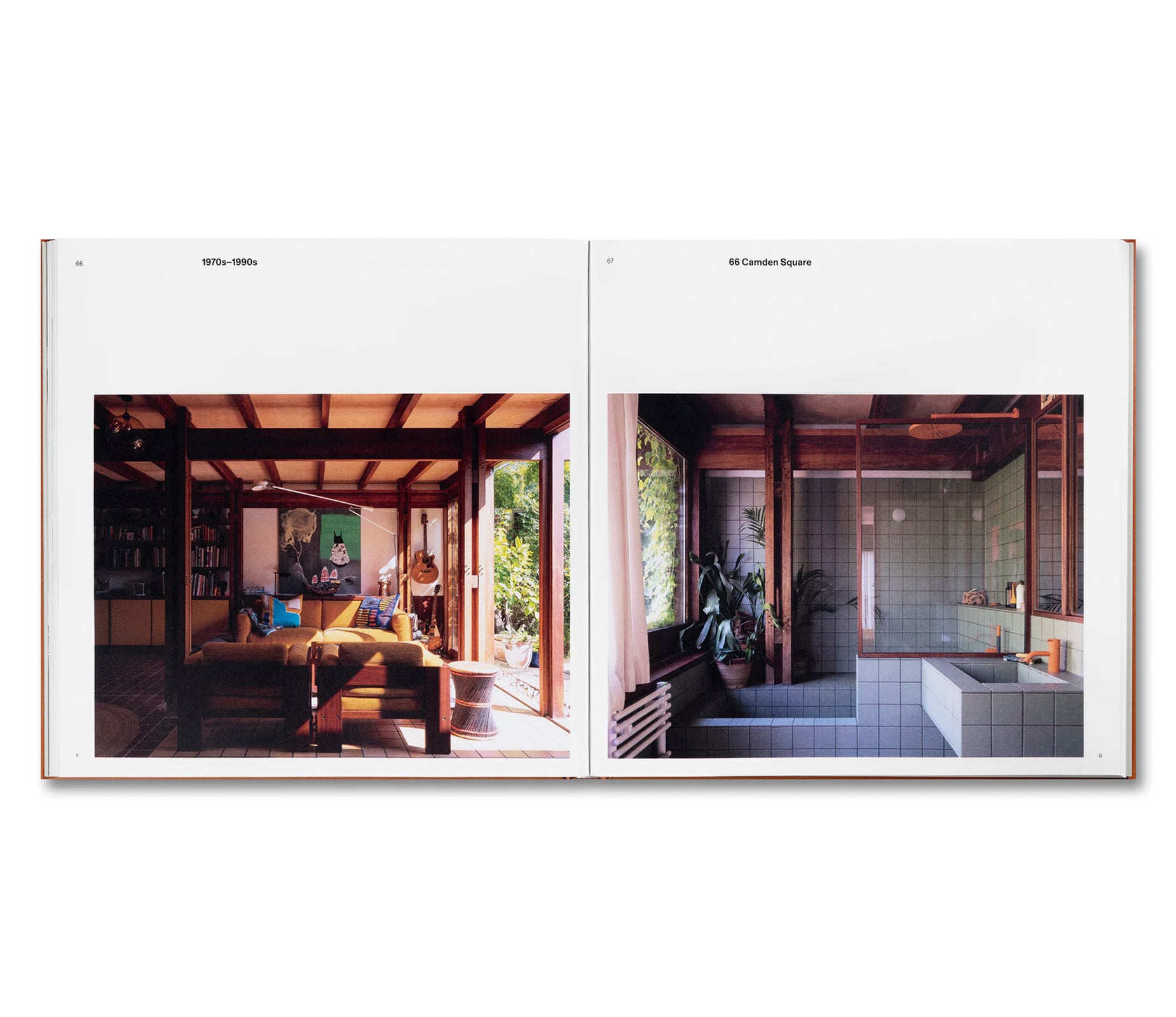 AT HOME IN LONDON: THE MEWS HOUSE by Ellis Woodman