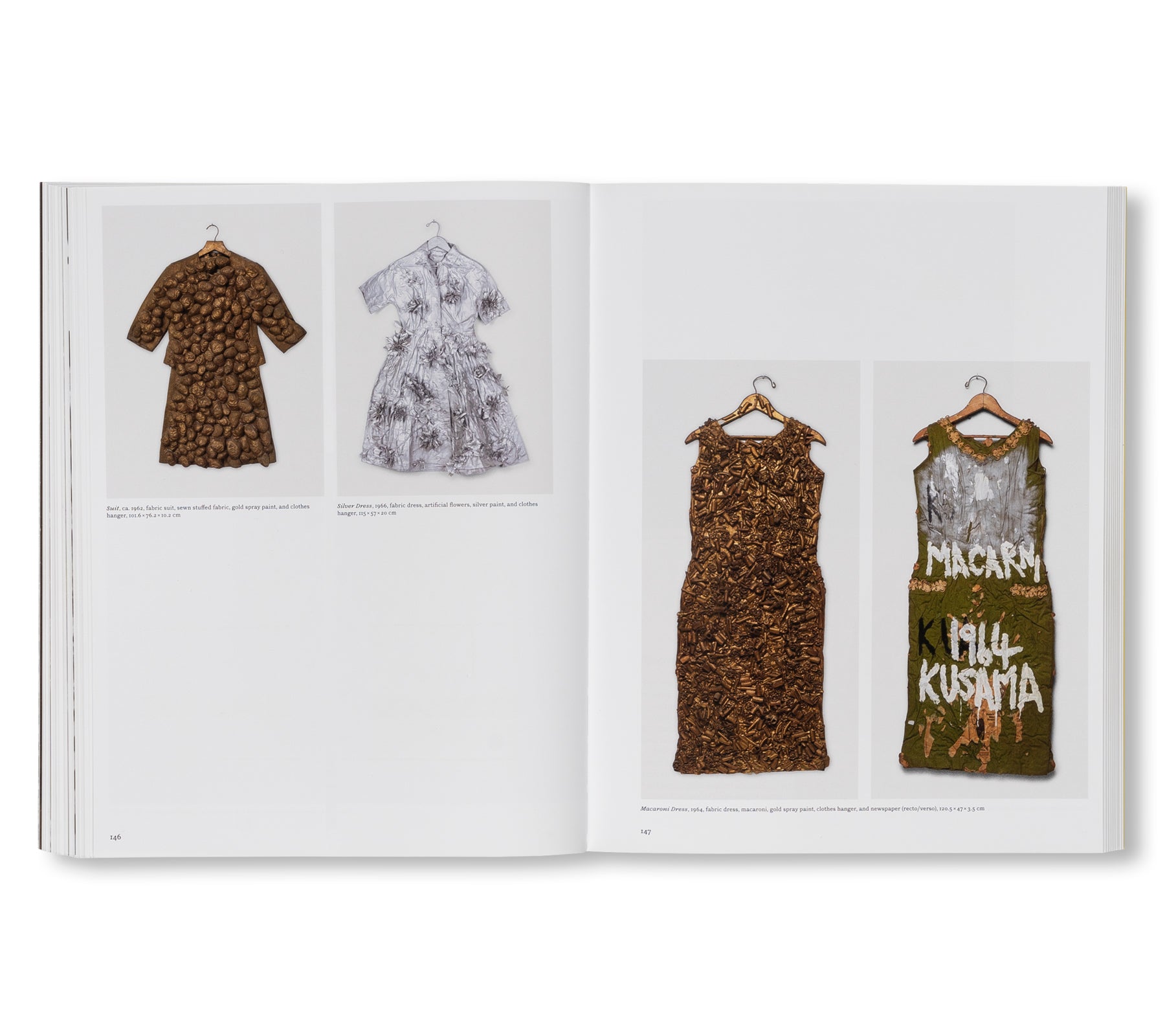 YAYOI KUSAMA by Yayoi Kusama [ENGLISH EDITION] (HATJE CANTZ)