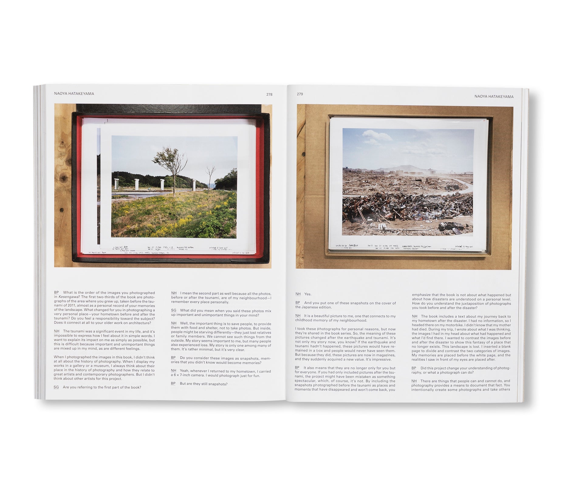 THE LIVES OF DOCUMENTS - PHOTOGRAPHY AS PROJECT