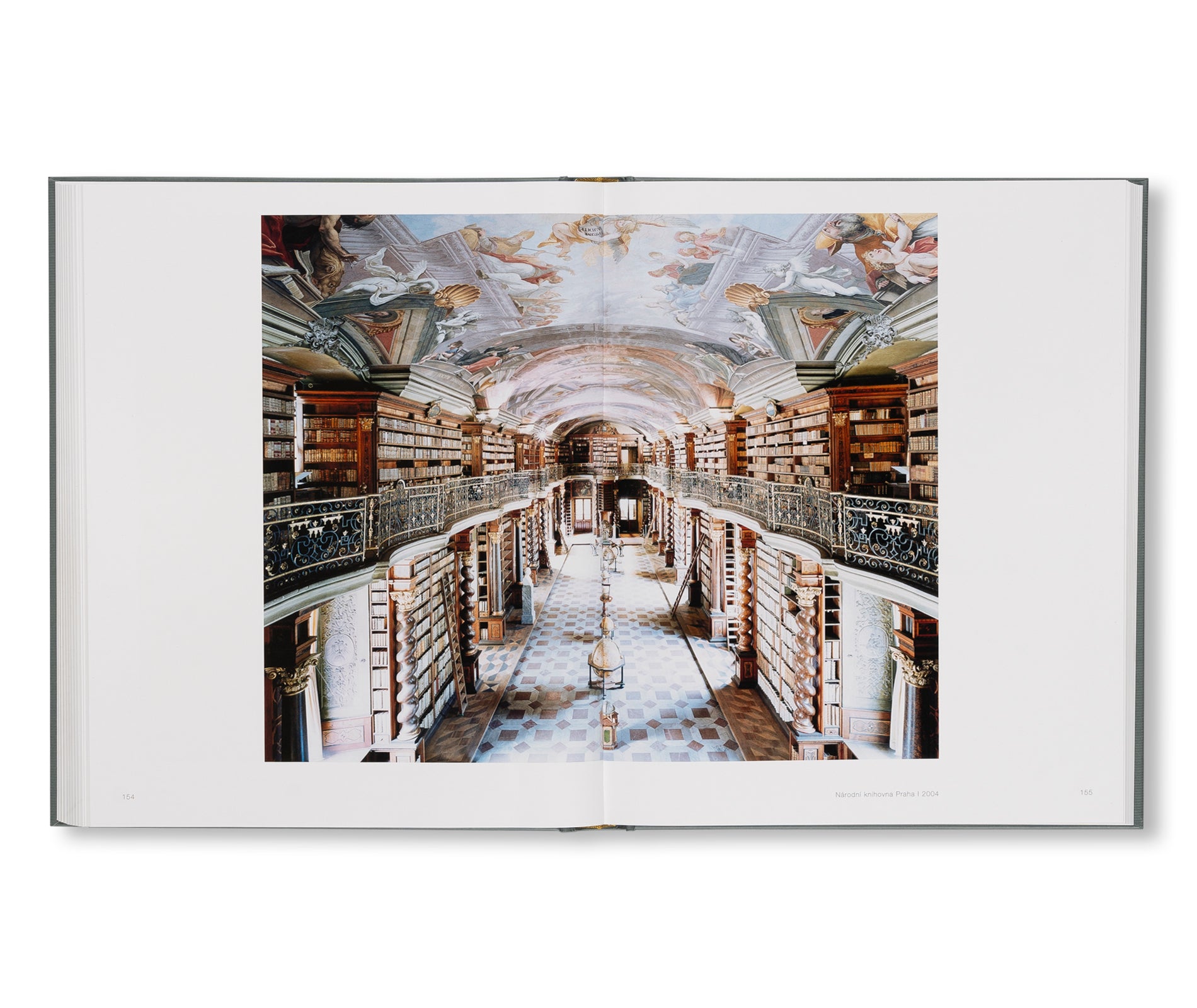 LIBRARIES by Candida Höfer