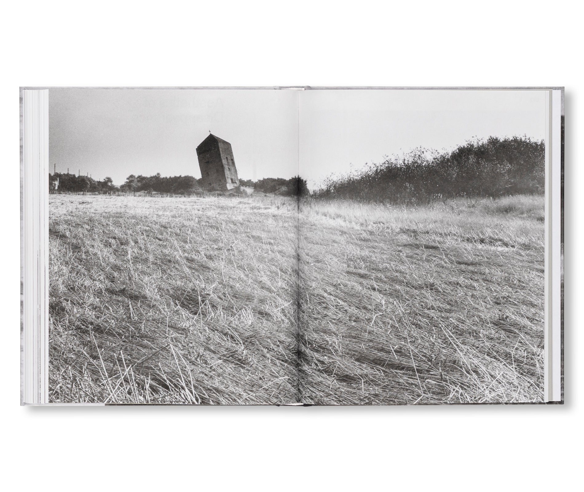 PAUL VIRILIO: BUNKER ARCHEOLOGY by Paul Virilio