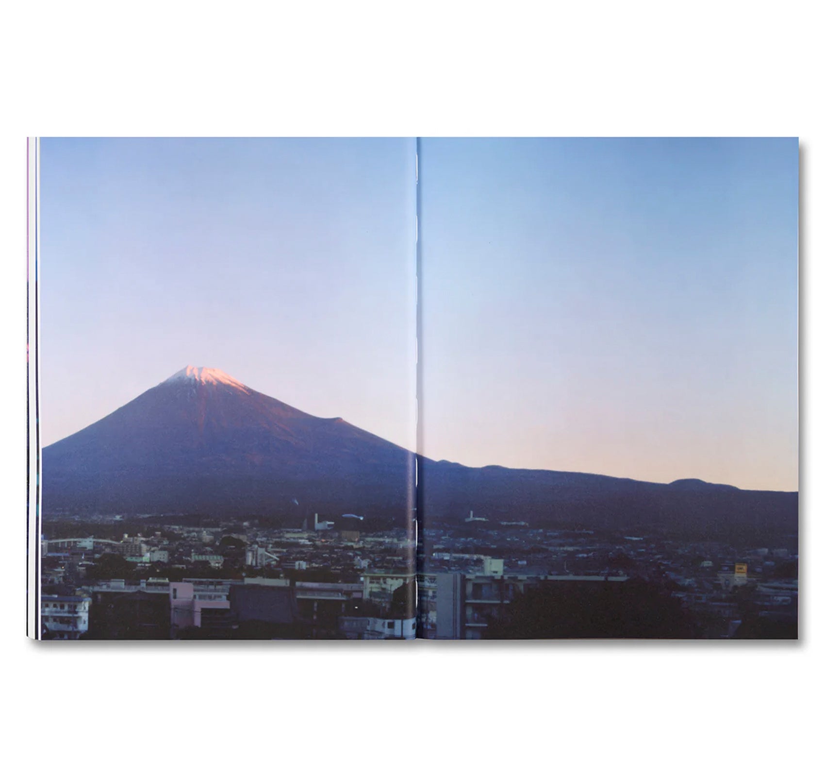 THIRTY-SIX VIEWS OF MOUNT FUJI by Takashi Homma [SIGNED]