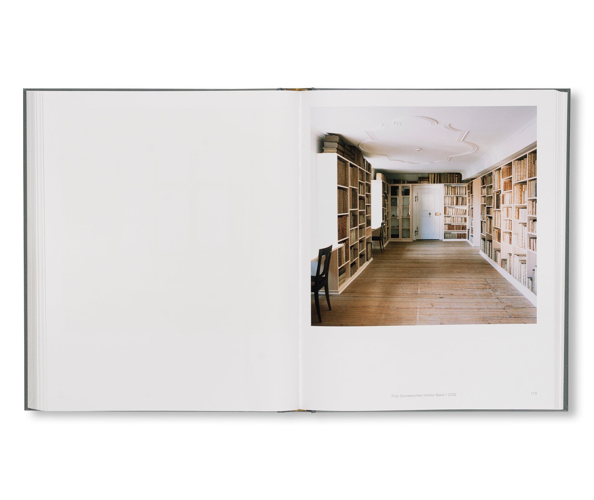 LIBRARIES by Candida Höfer