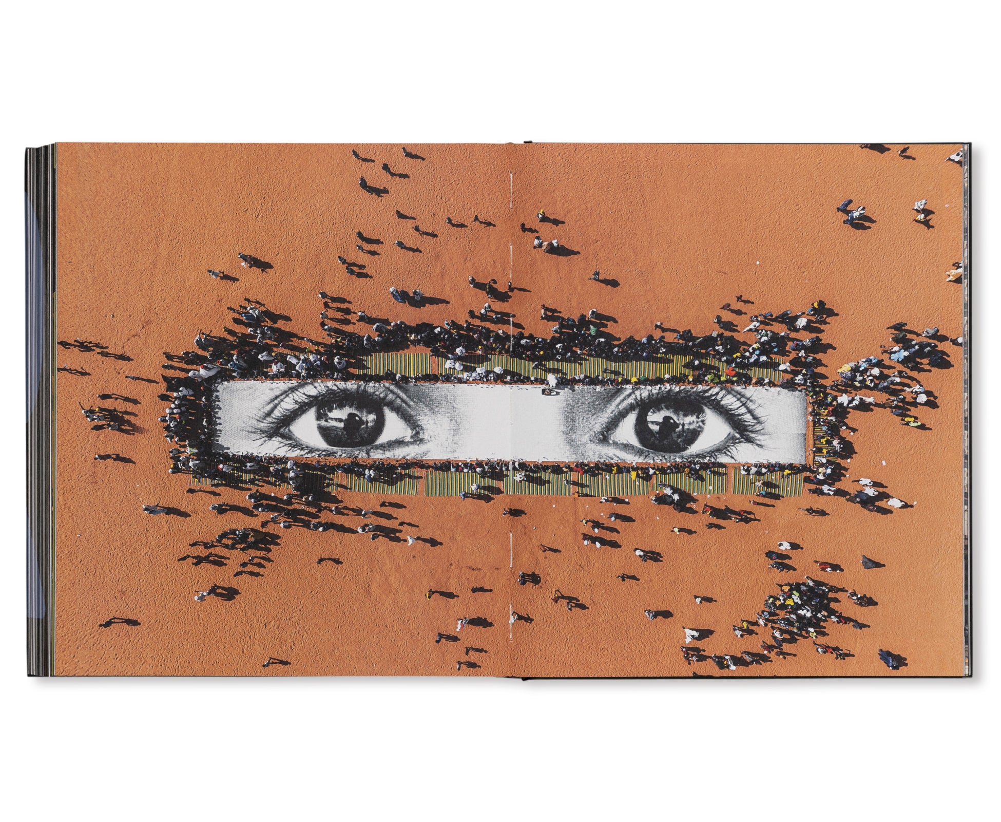 JR: CAN ART CHANGE THE WORLD? by JR [REVISED EDITION]